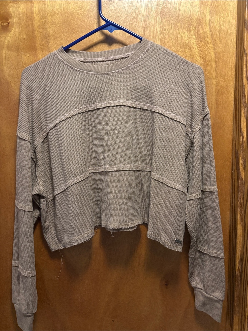 Hollister Cropped Waffle-Knit Long-Sleeve Top - must have collection XS